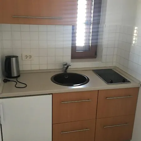 With A Parking Space Supetar, Brac - 21110 شقة سوبيتار