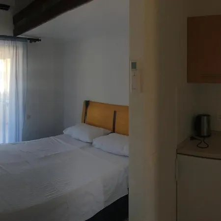 Appartement With Parking Space Supetar, Brac - 21110 *